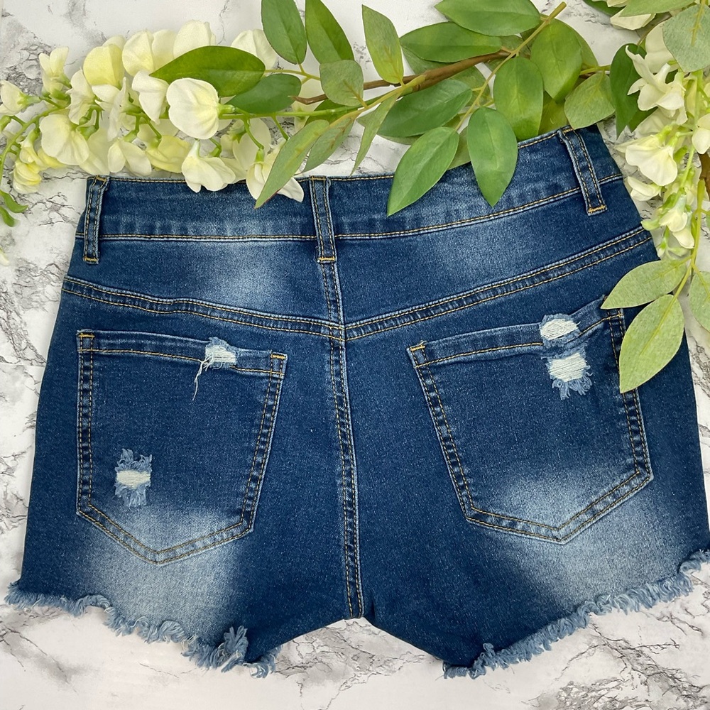 Women’s Distressed SHORT Shorts‎ easy butterfly w/ Frayed Ends SzS Vantage Soft - Picture 3 of 4